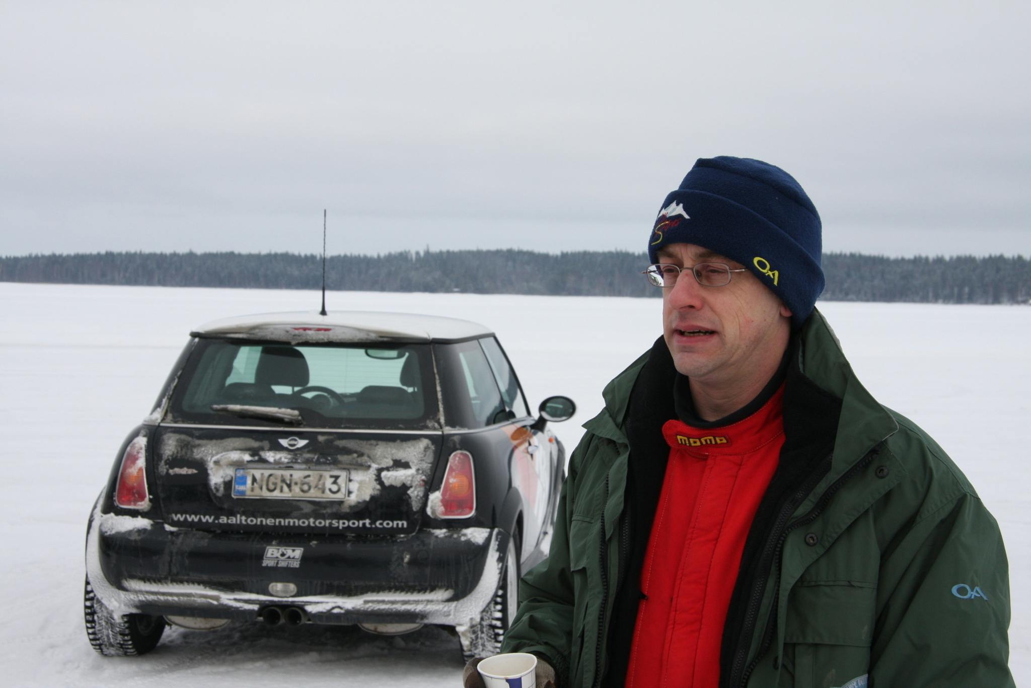Peter Barker learning to drive MIN Is on ice in Finland 2008