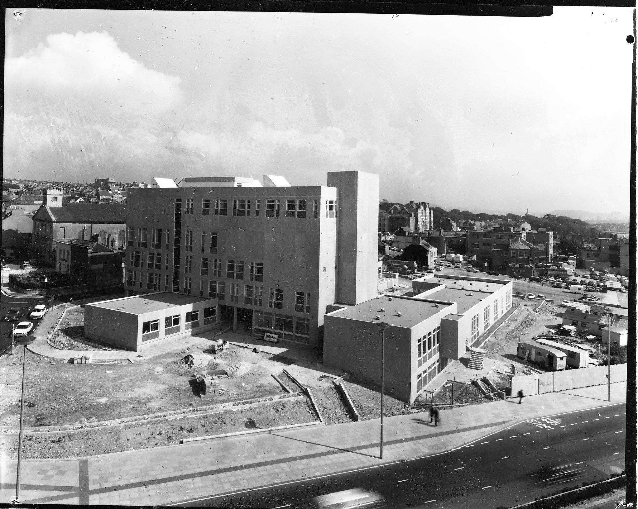 A black and white photograph of the Arts University Plymouth building under construction in the 1970s