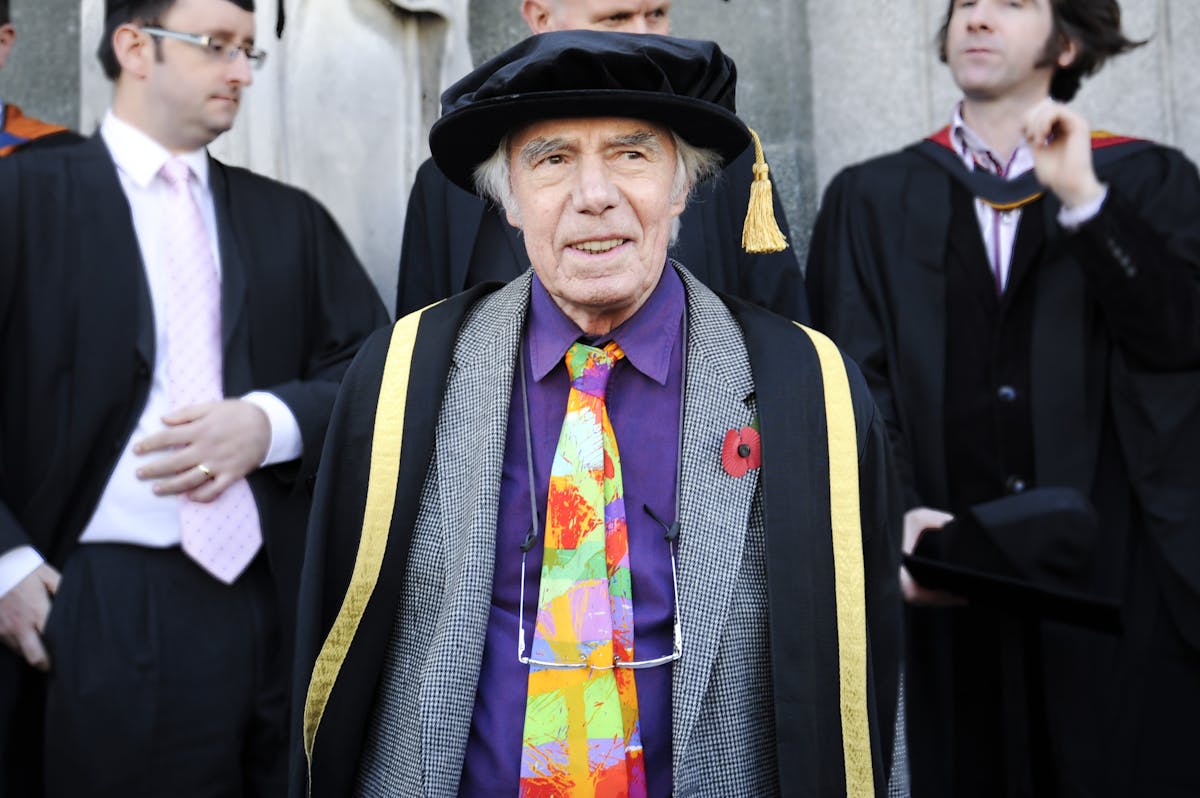 Albert Irvin receives an Honorary Fellowship from Plymouth College of Art